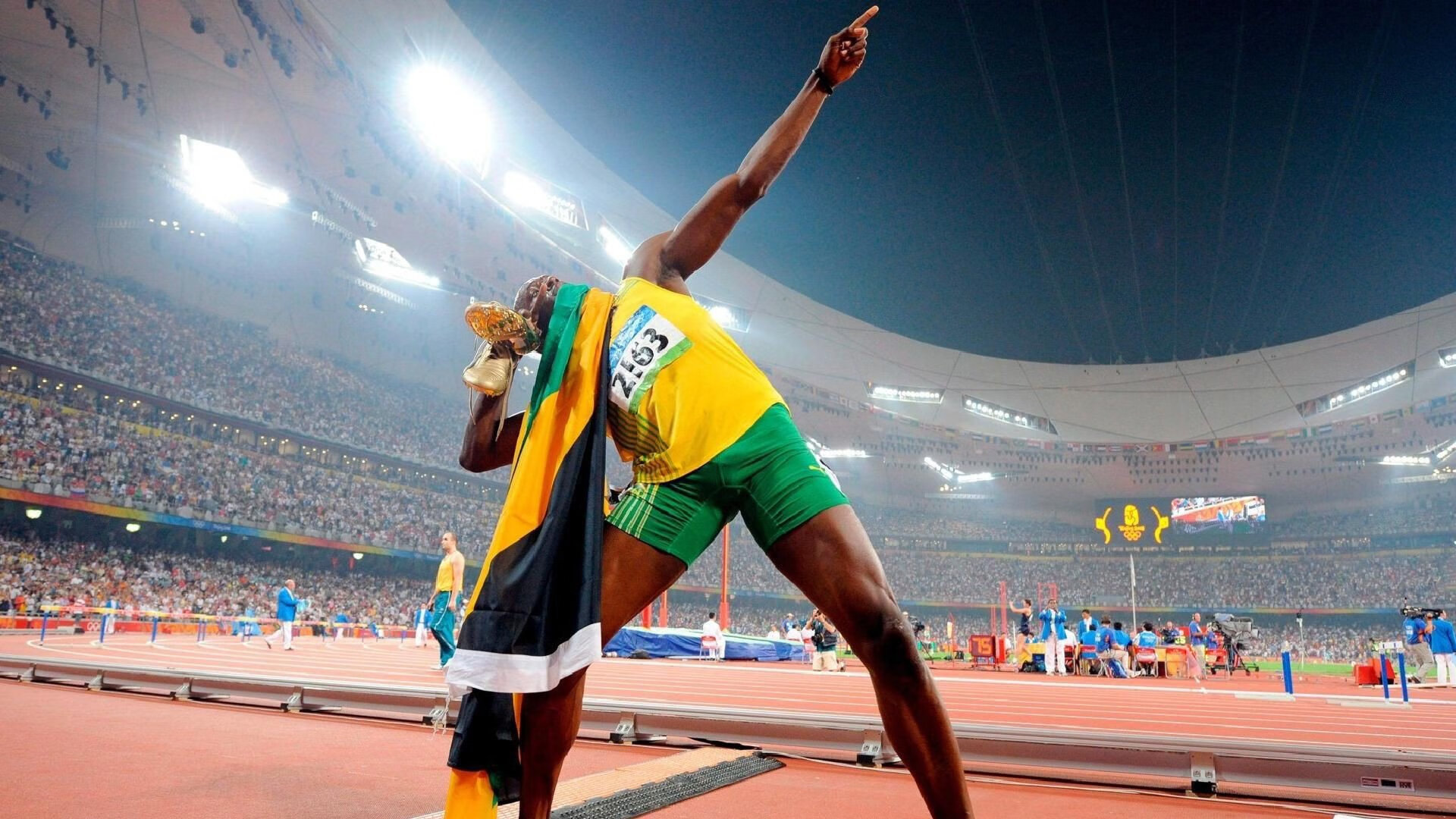 拼搏的精神让中国篮球走得更远，中国拼搏精神作文