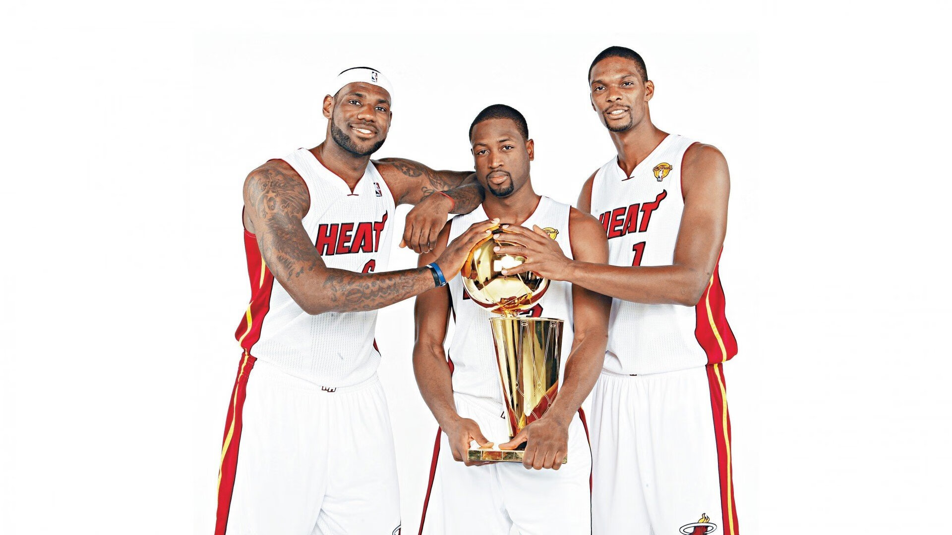 季后赛爆冷现场：令人震惊的赛场奇迹！，季后赛局势