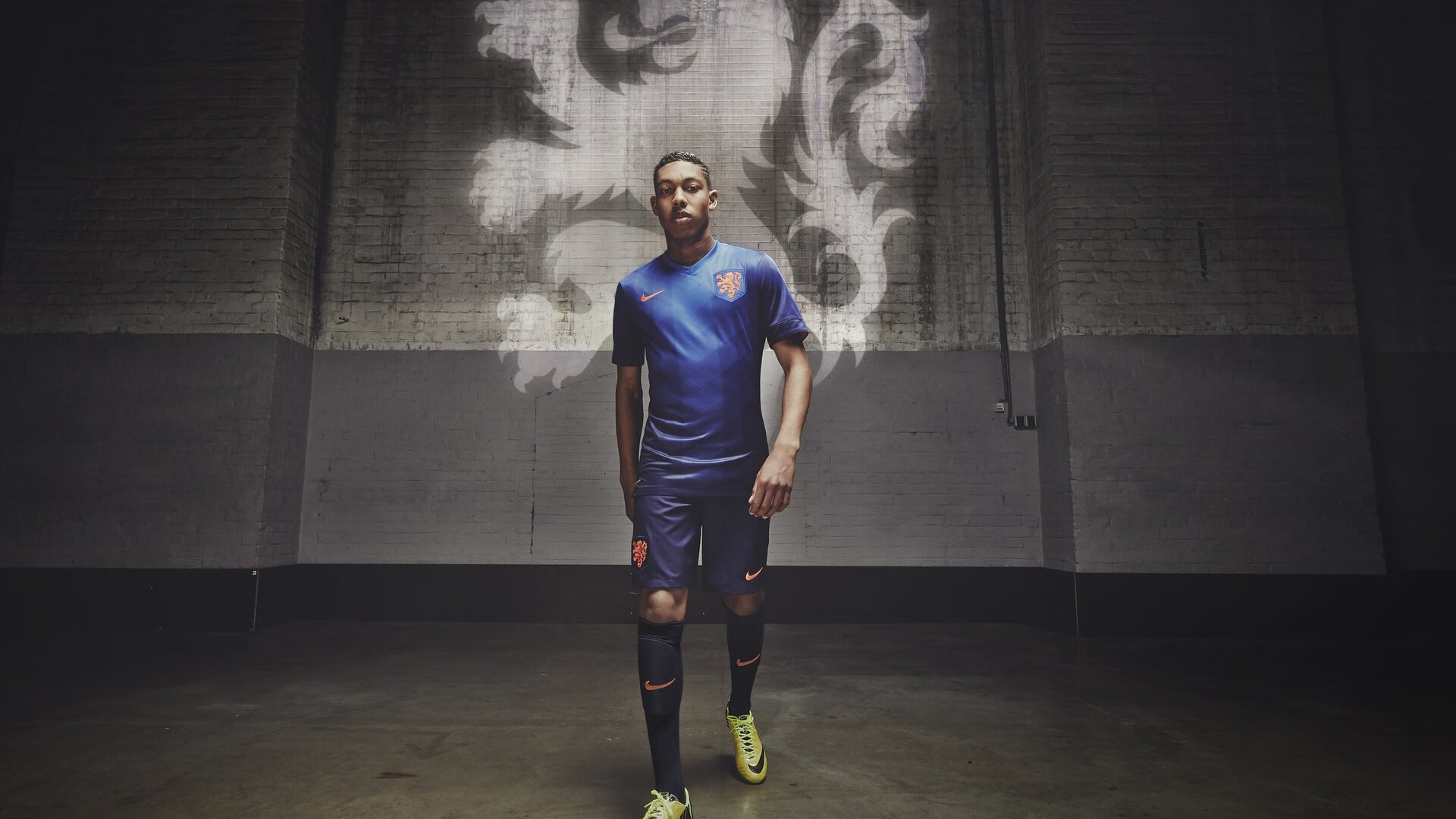 LEYU乐鱼体育官方网站-欧冠皇马对阵利物浦首发浮现：轮换5大主力,贝林厄姆领衔,两大失意悍将出击